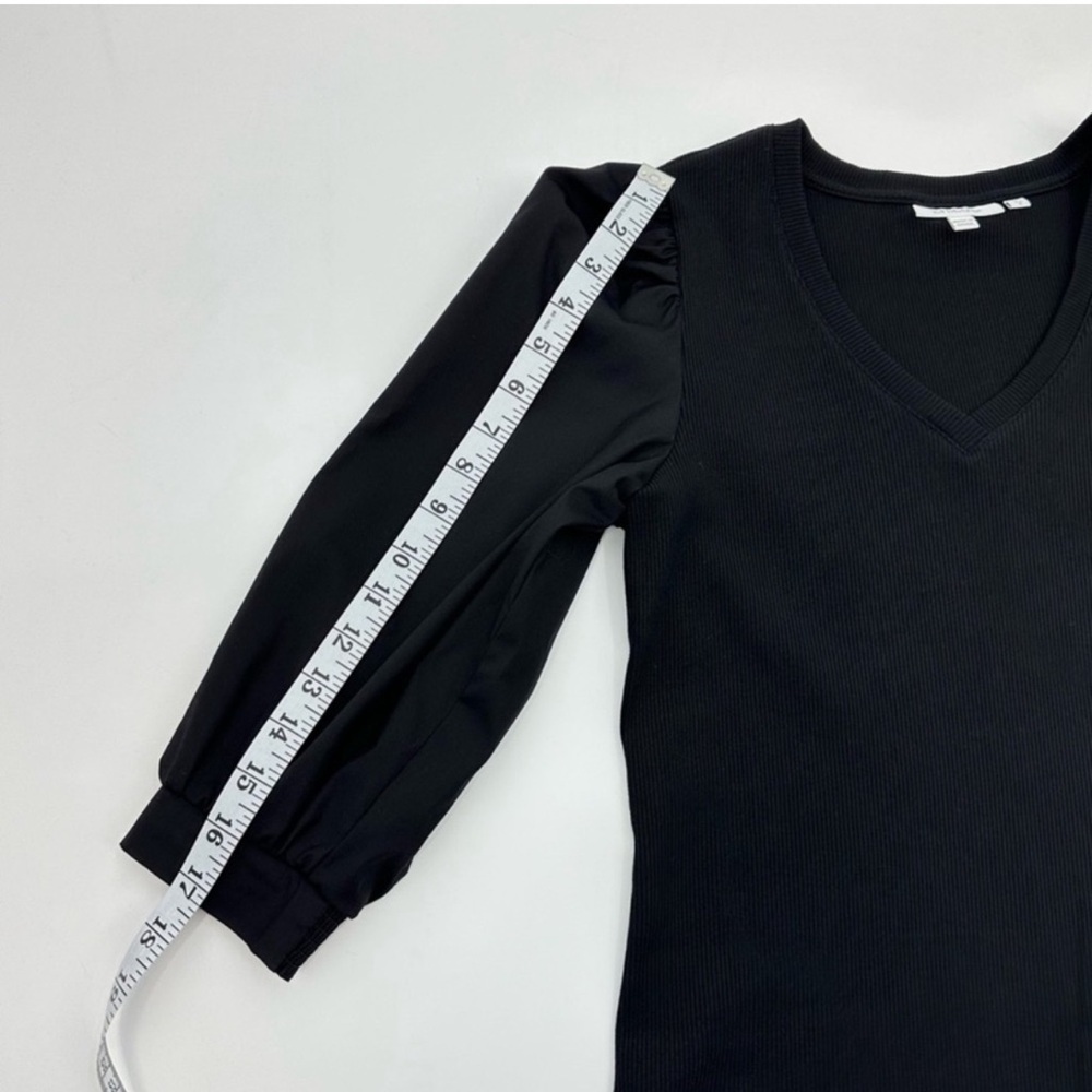 Chico's Black Ribbed Knit V Neck Blouse Small - Picture 8 of 9